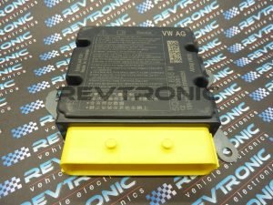 volkswagen-golf-5q0_959_655_m-5wk44791-vw20-crash-data-reset