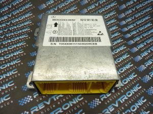 Nissan QASHQAI Airbag Control Module ECU 988204EH0C 627260200